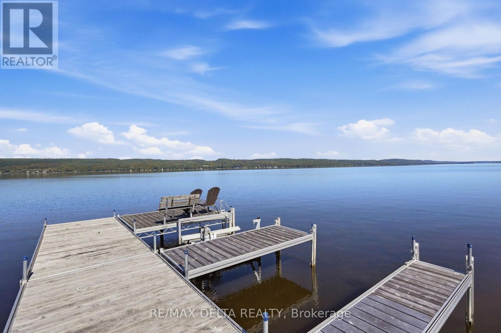 2416 BAY ROAD - 34