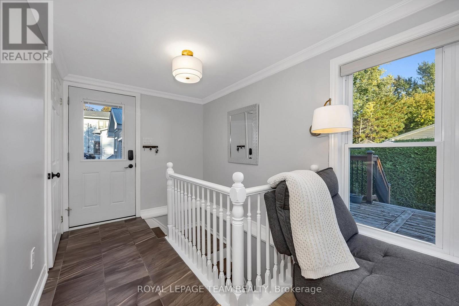410 CLOTHIER STREET W - Image 17