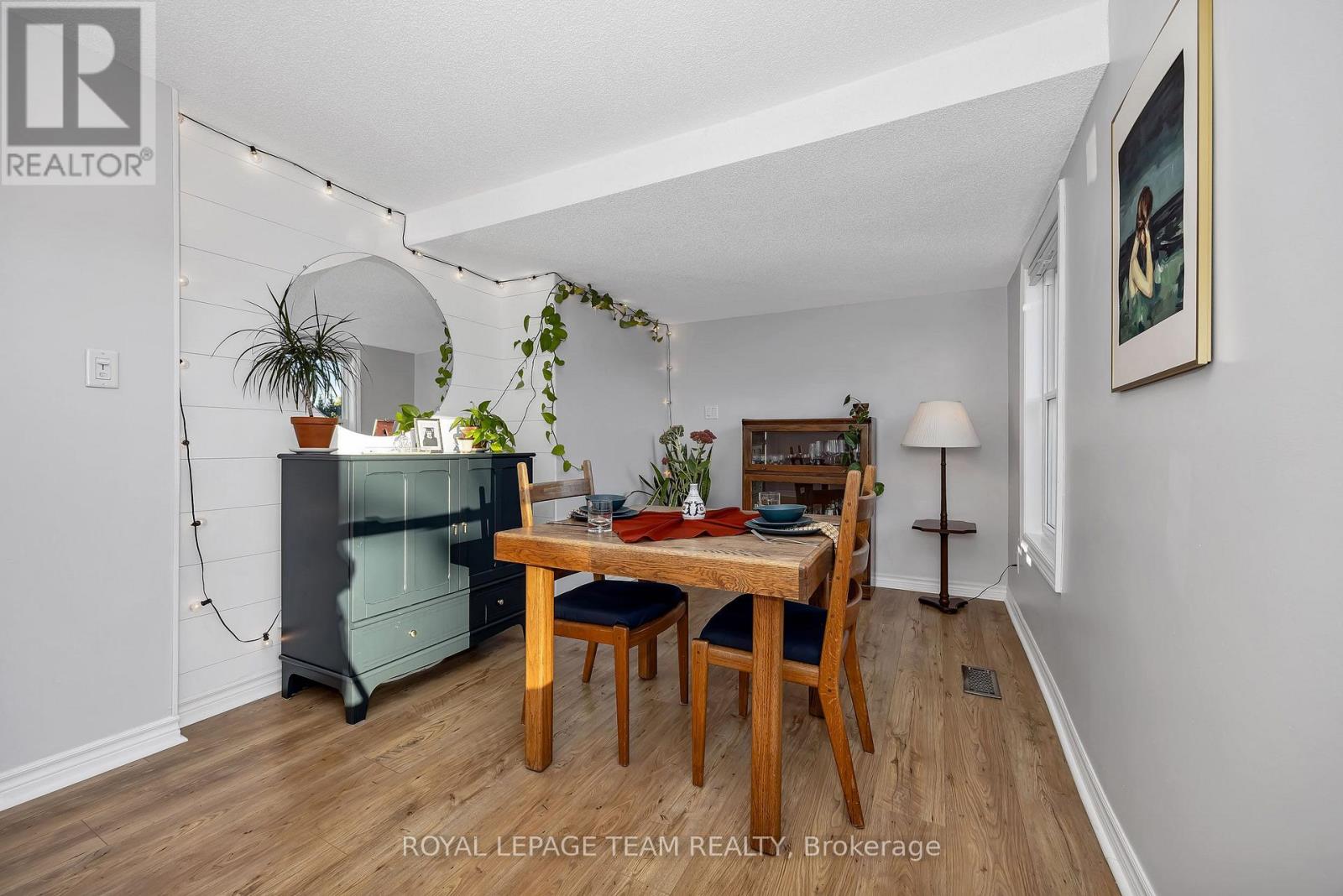 410 CLOTHIER STREET W - Image 8