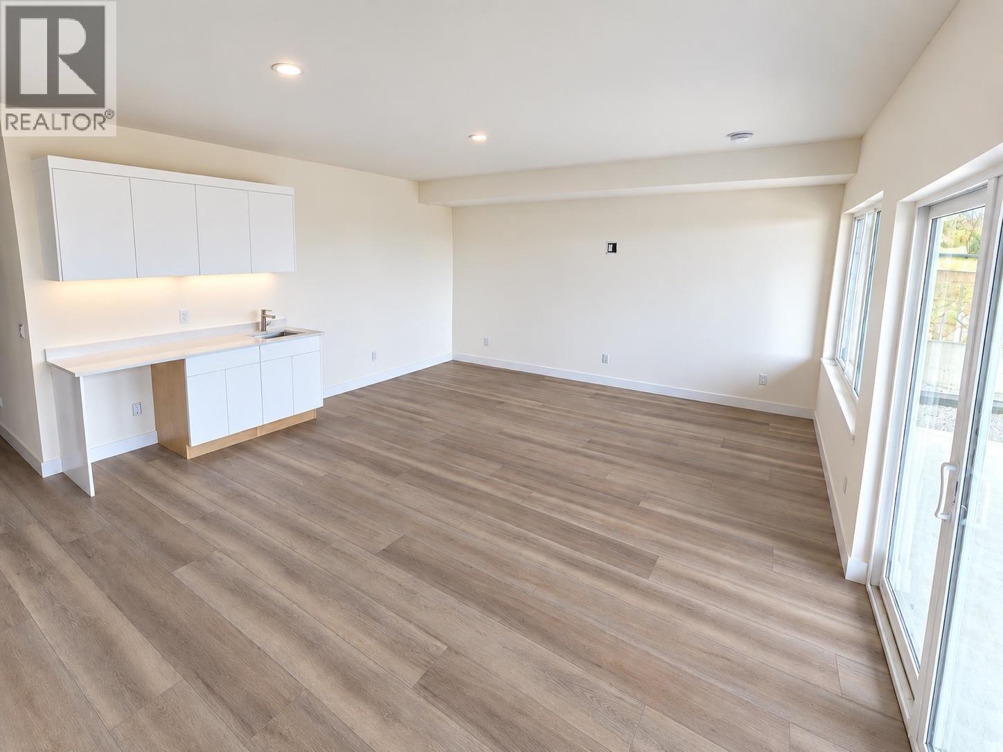  3746 Morningside Drive, West Kelowna