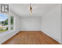 Kitchen - 2205 Woods Street, Clarence Rockland, ON K4K1J3 Photo 6