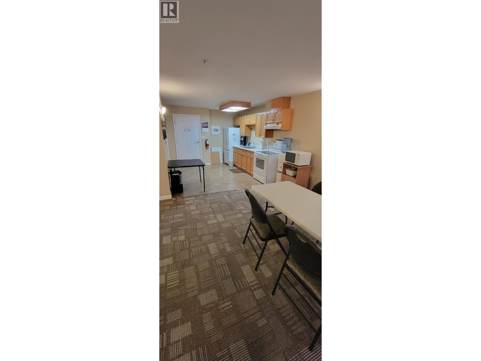 311 1445 HALIFAX Street, Penticton