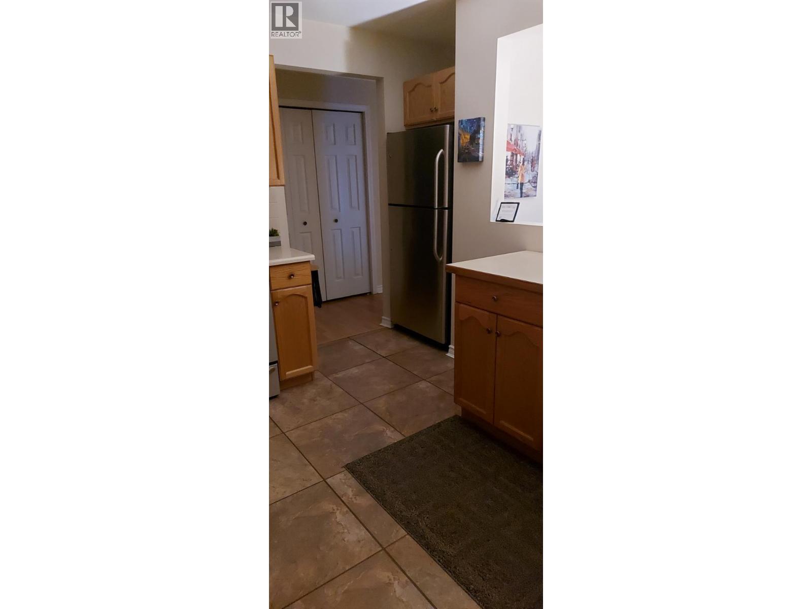 311 1445 HALIFAX Street, Penticton