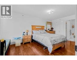 308, 3308 Valleyview Park SE - photo 16