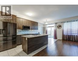 Dining room - 80 Oaktree Drive, Caledonia, ON N3W0E8 Photo 9