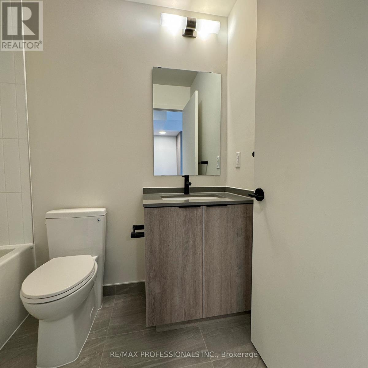 181 Sterling Road — photo 7