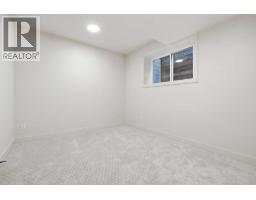 2131 29 Avenue SW - photo 44