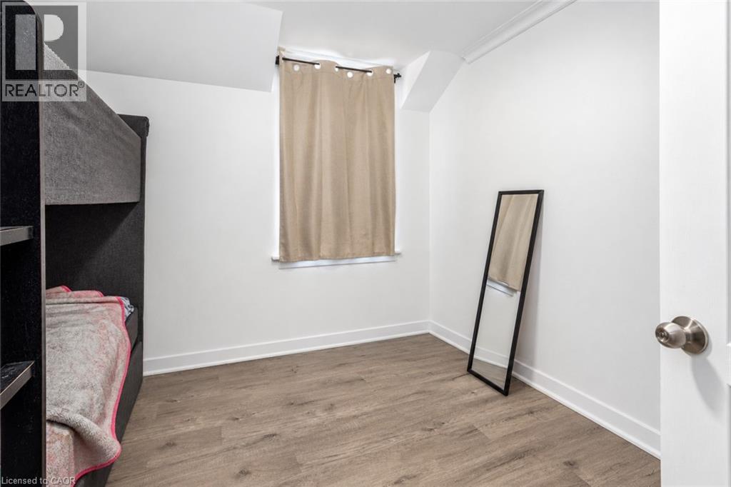 179 Wilson Street — photo 13