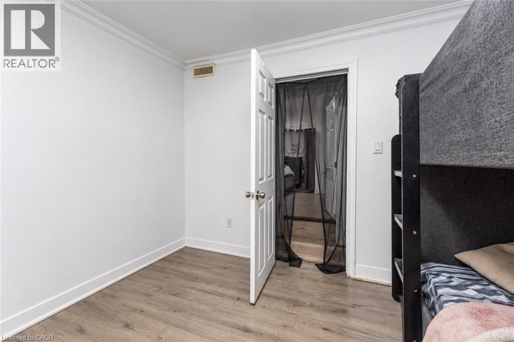 179 Wilson Street — photo 14