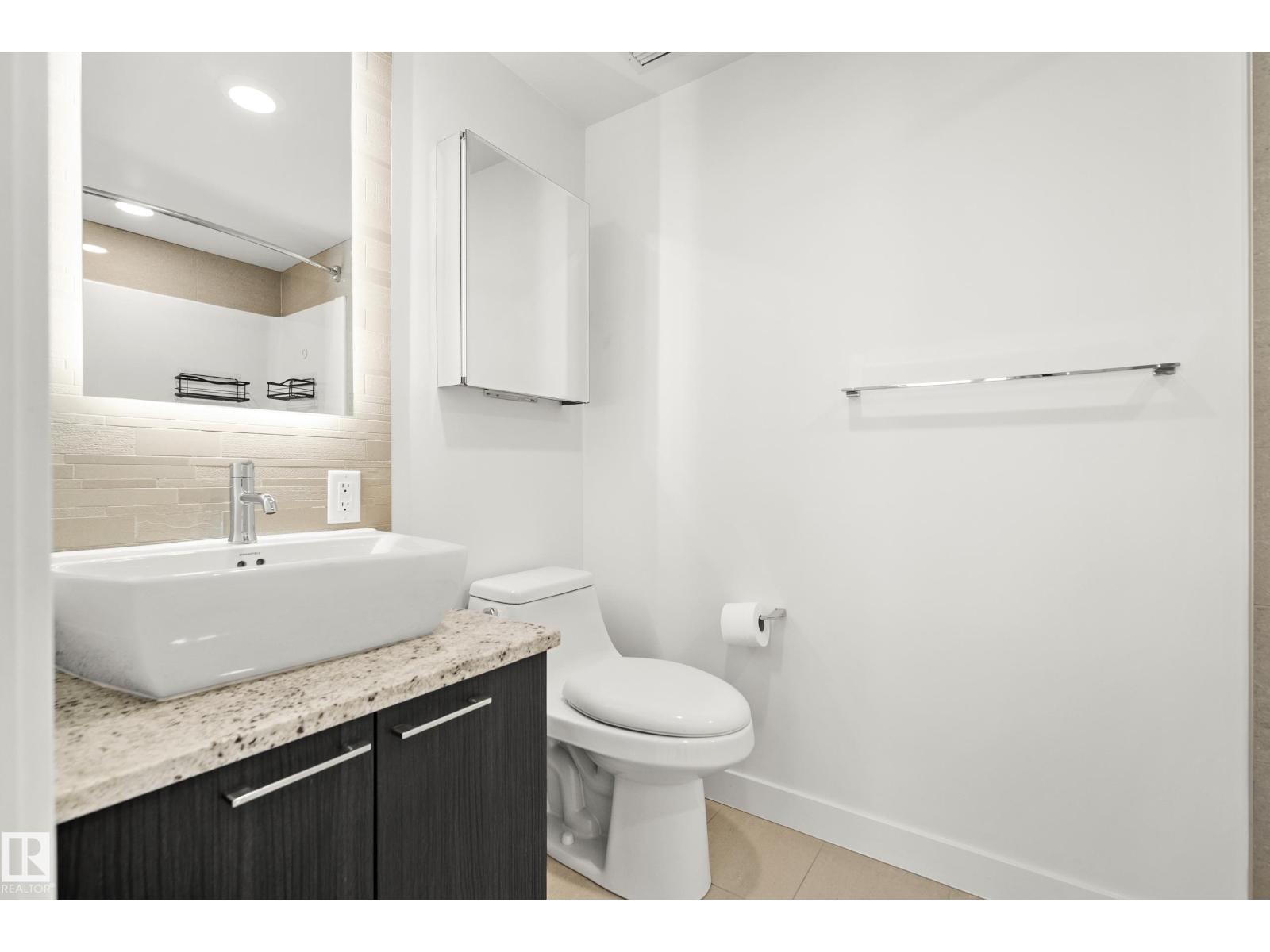 #1504 9720 106 ST NW - 26