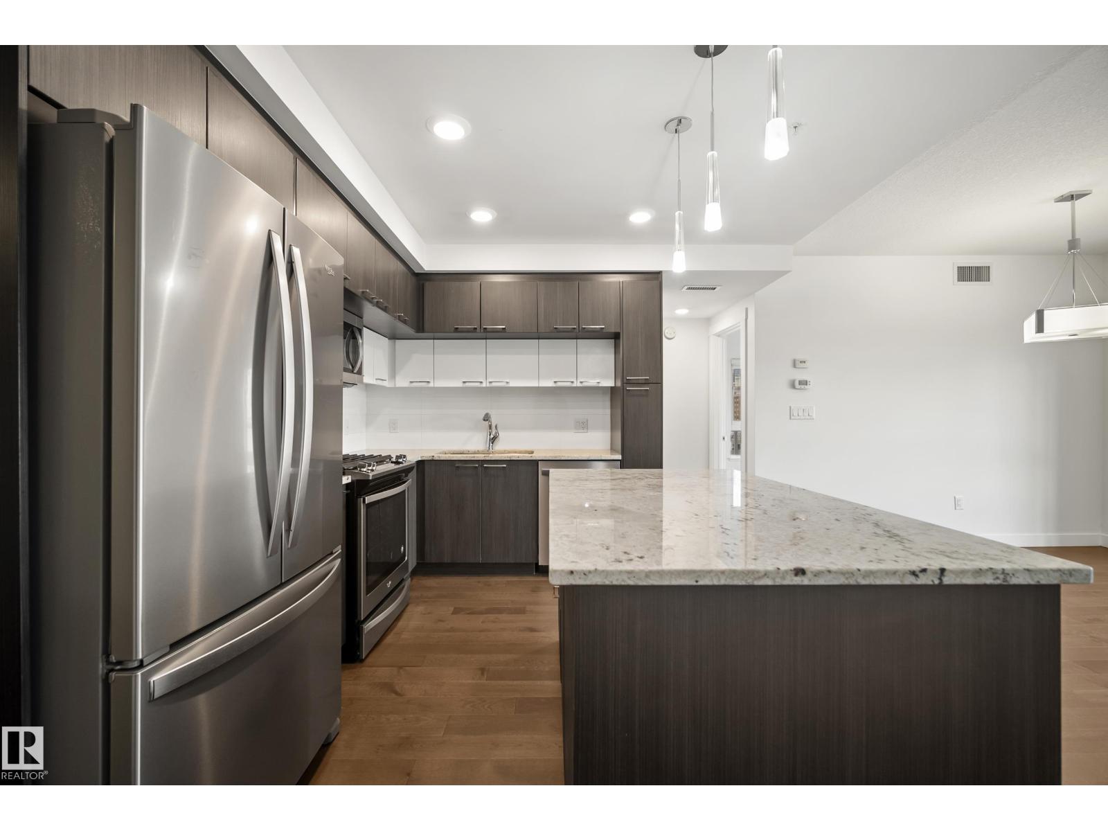 #1504 9720 106 ST NW - 5