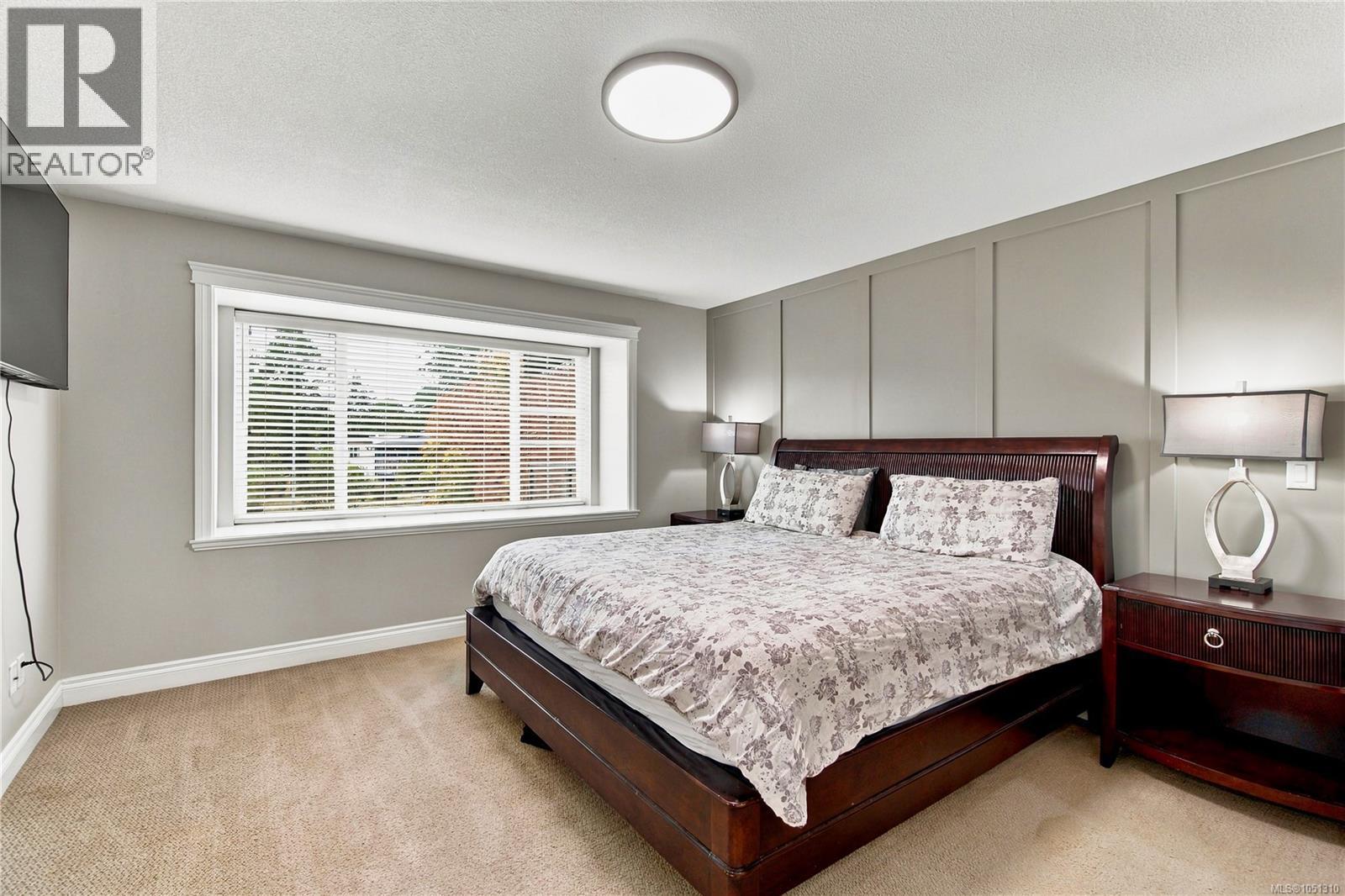 1940 Legacy Pl, Nanaimo - Image 1