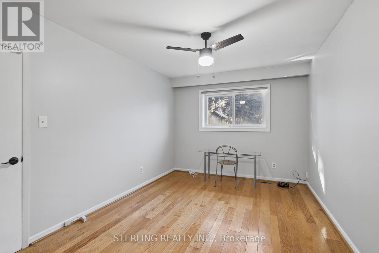 27 OAKMEADOW BOULEVARD - 17