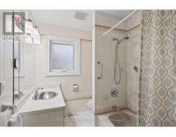 27 Oakmeadow Boulevard, Toronto, ON M1E4G3 Photo 15