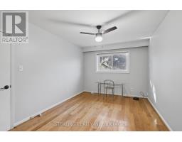 27 Oakmeadow Boulevard, Toronto, ON M1E4G3 Photo 17