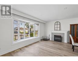 Bedroom 3 - 27 Oakmeadow Boulevard, Toronto, ON M1E4G3 Photo 8