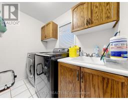Lower - 831 Regal Crescent, Pickering, ON L1X2P8 Photo 30