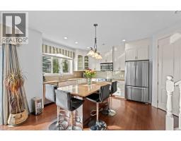 28 Evansview Manor NW - photo 9