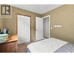 27 Chapman Close Se, Calgary, AB T2X3S8 Photo 26