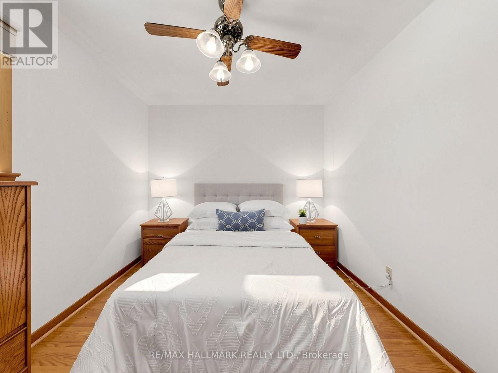 4 MULTIFLORA PLACE - 24