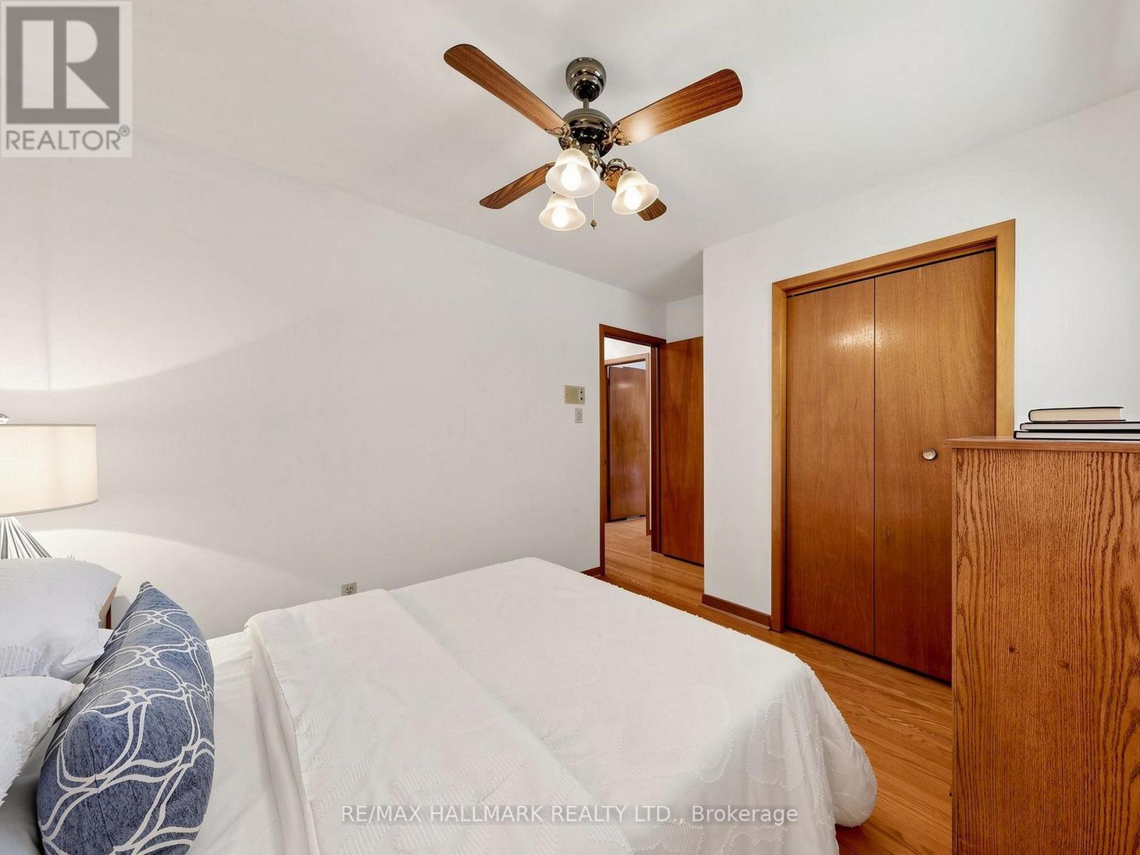 4 MULTIFLORA PLACE - 25