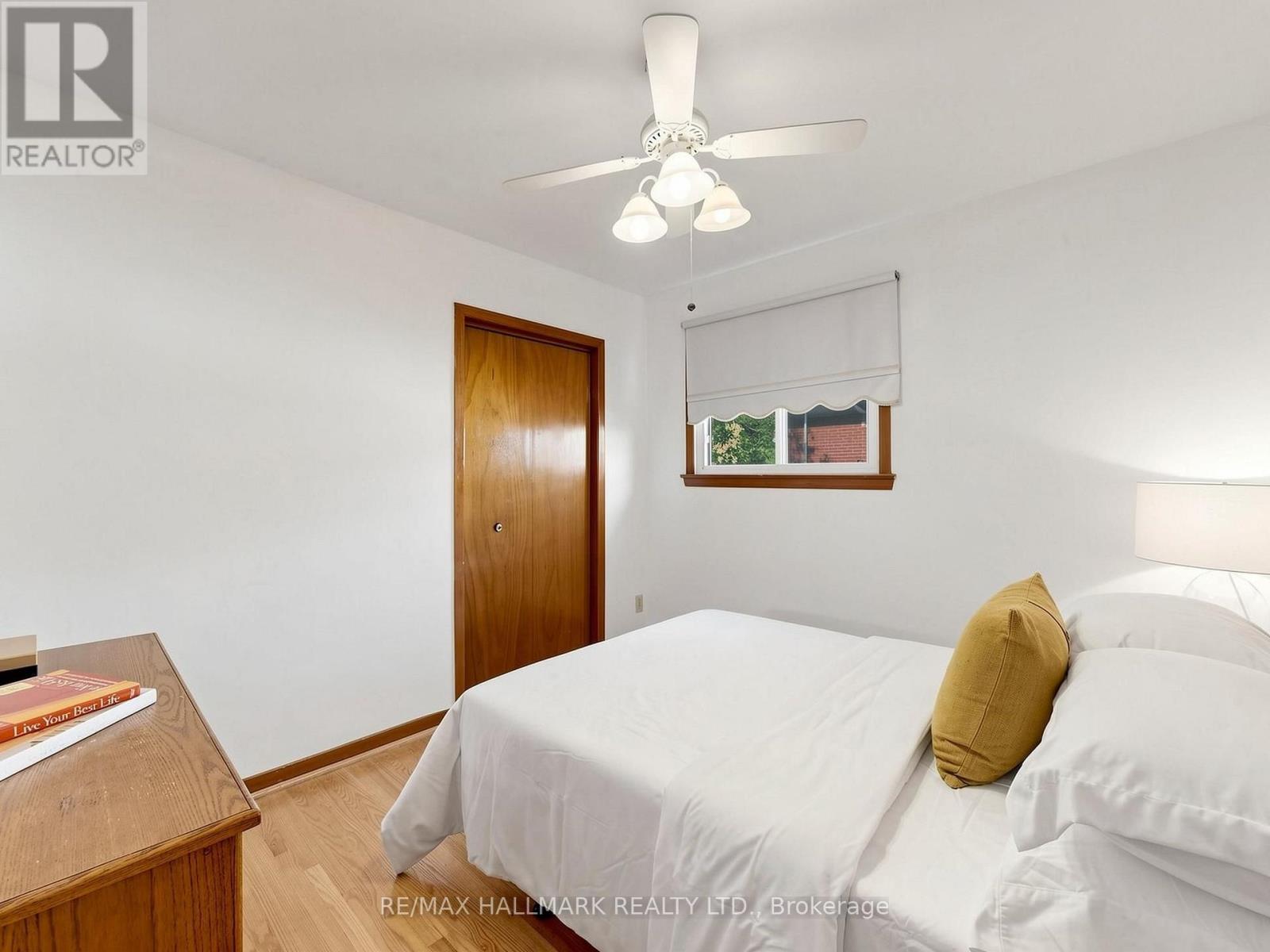 4 MULTIFLORA PLACE - 27