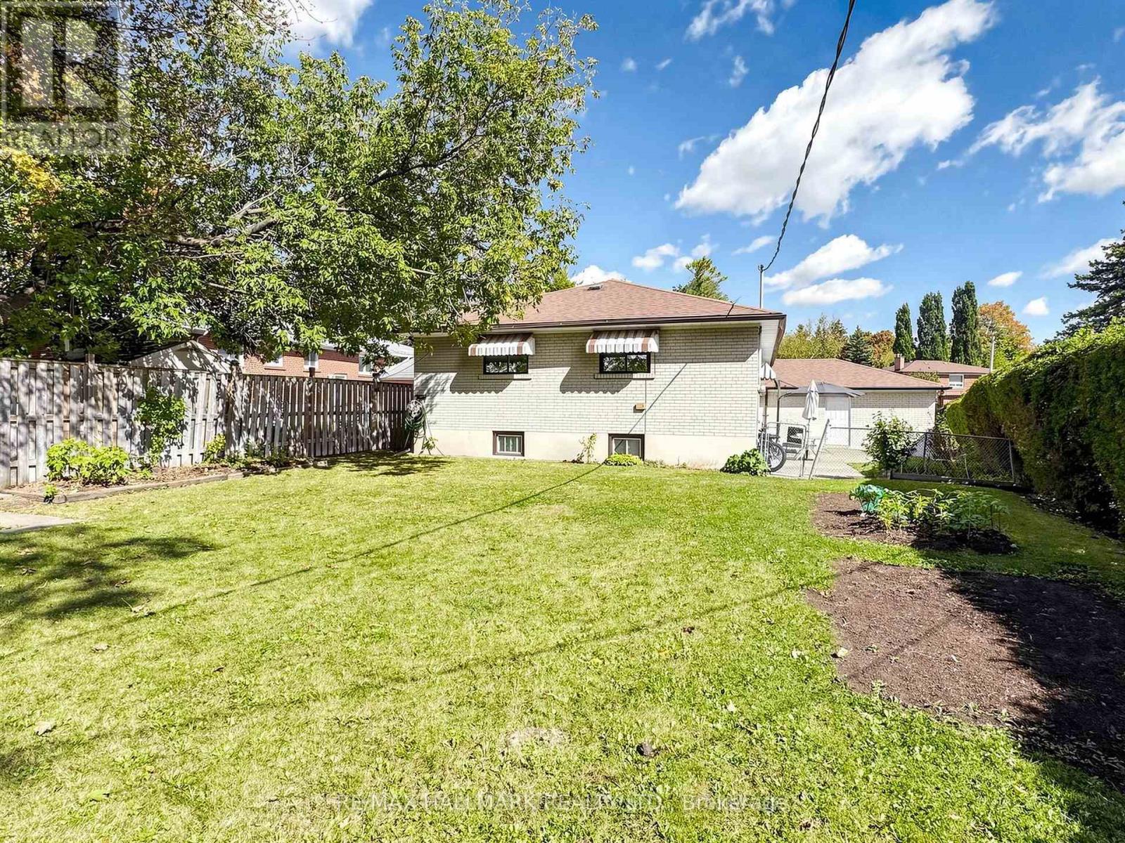 4 Multiflora Place, Markham, ON photo 49
