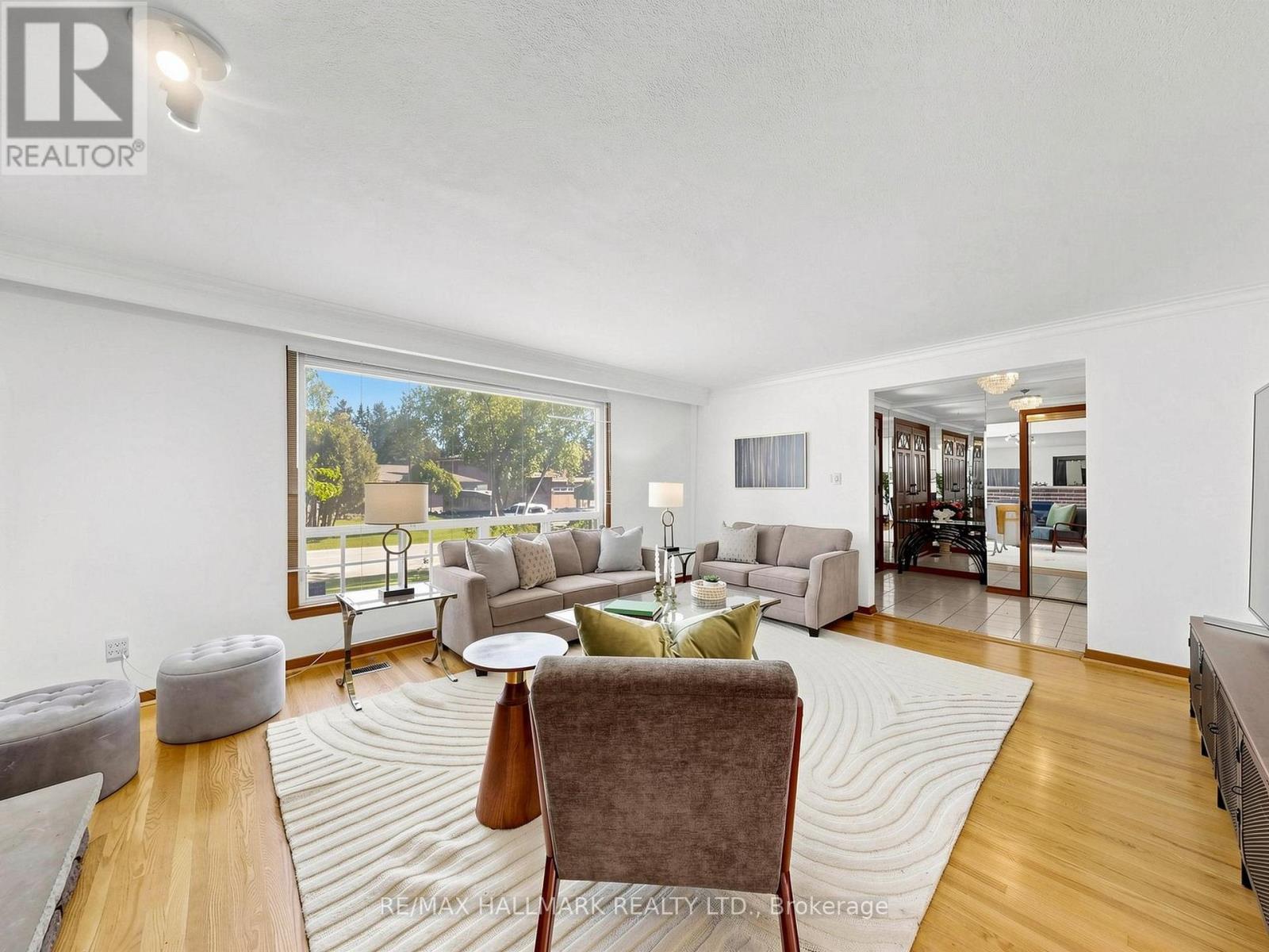 4 MULTIFLORA PLACE - 6