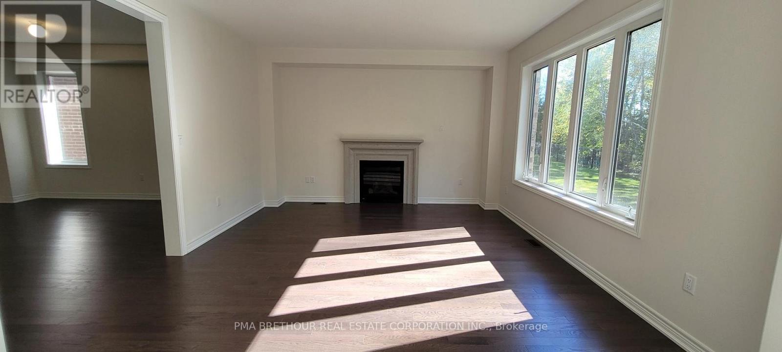 147 Dovedale Drive, Georgina, ON photo 8