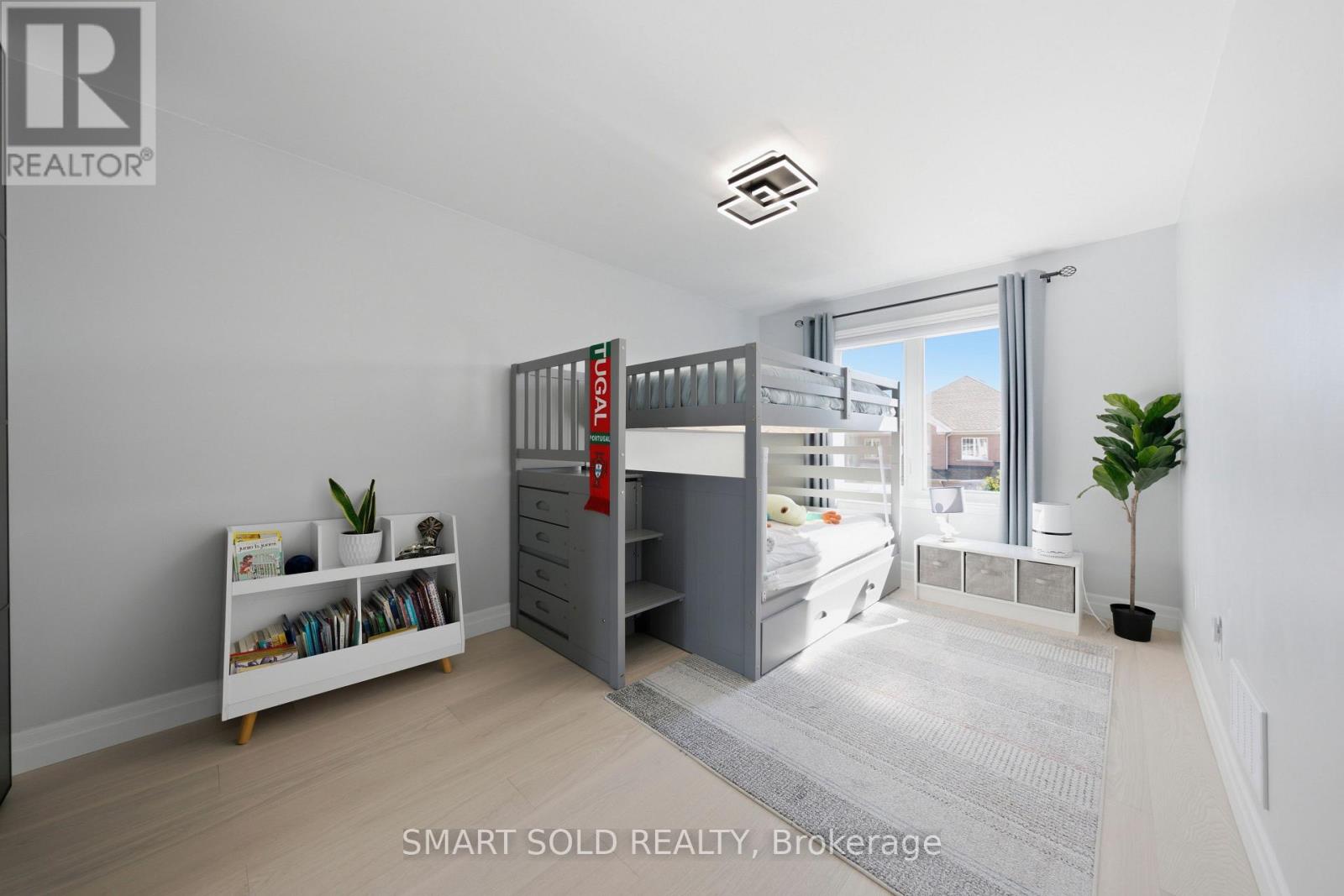 24 ANDES CRESCENT - 20