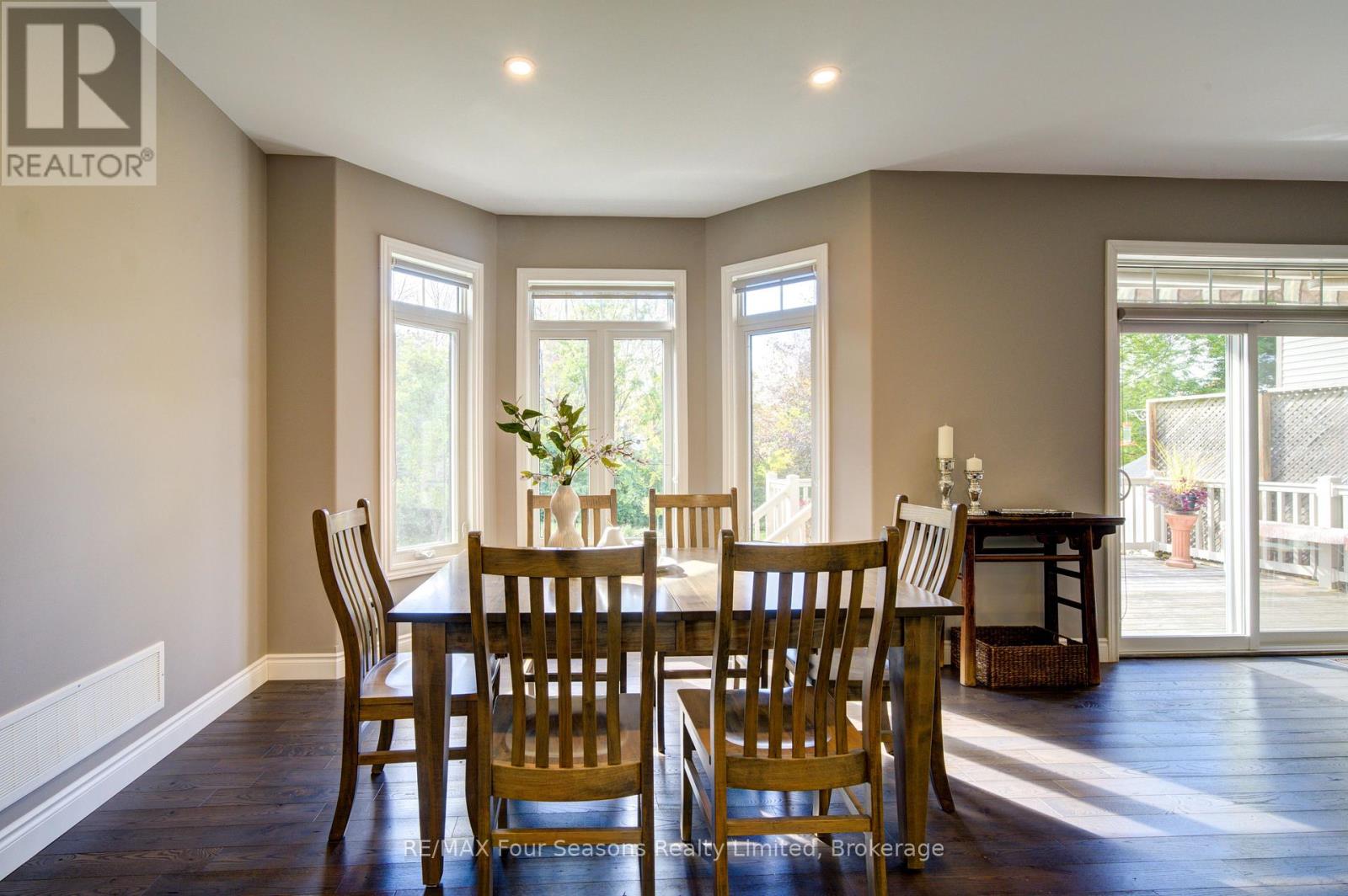 212 PEARSON STREET - 17