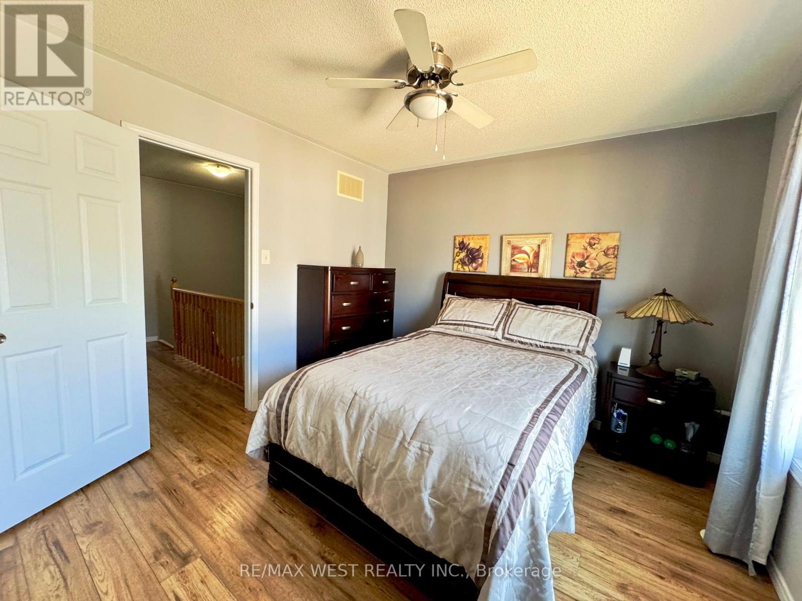 136- 60 Fairwood Circle, Brampton, ON photo 13