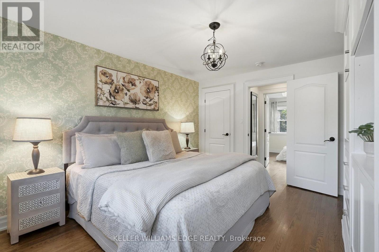 706 Brentwood Drive, Burlington, ON photo 21