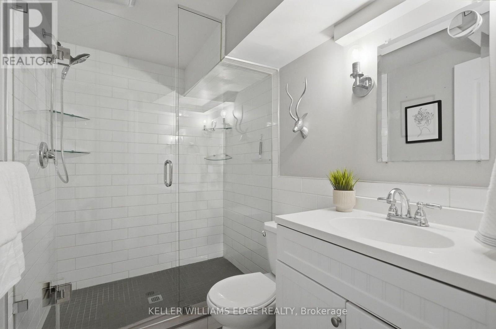 706 BRENTWOOD DRIVE - 31