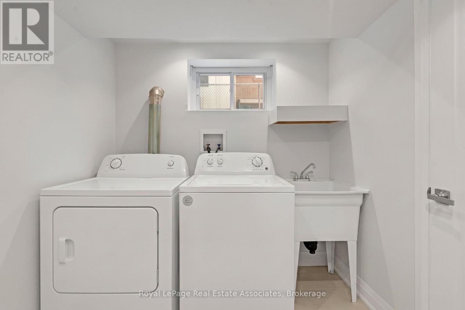 2086 BRIDGE ROAD - Image 33