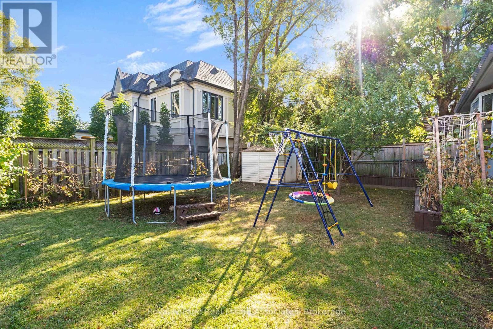 2086 BRIDGE ROAD - Image 37