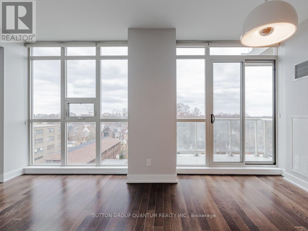1638 Bloor Street West — photo 7