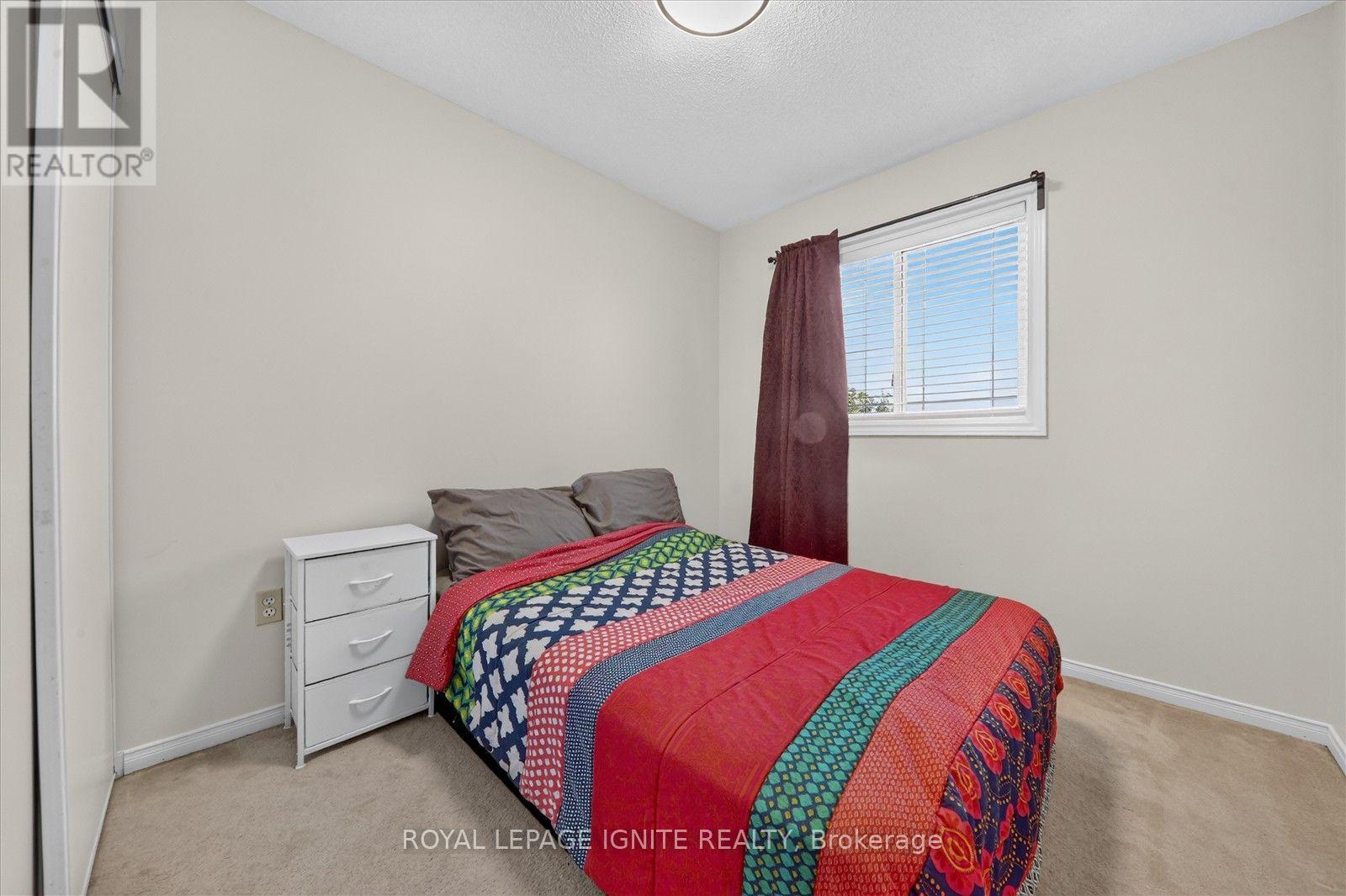 2 Sir Lou Drive — photo 20