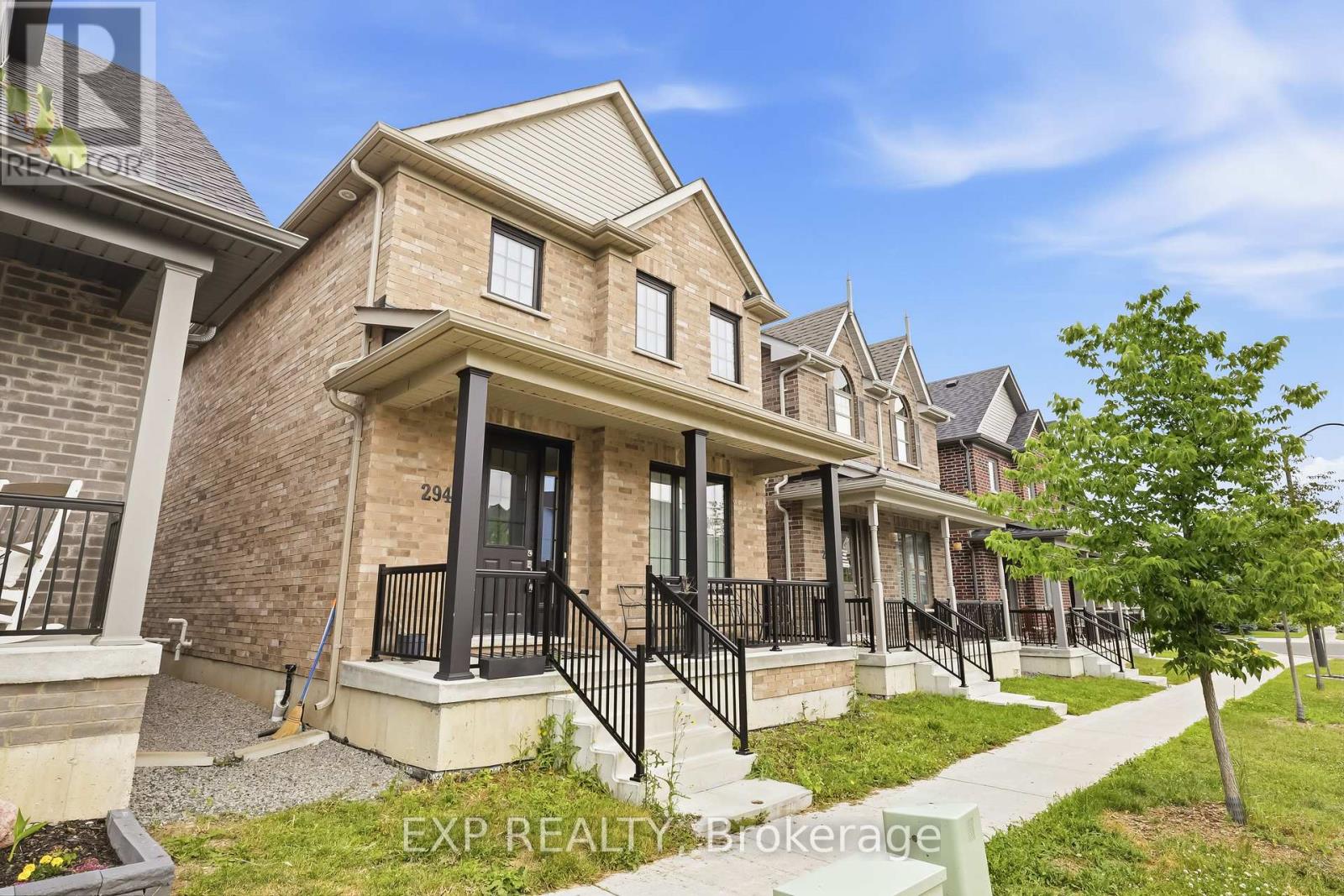 294 Noftall Gardens, Peterborough, ON photo 3