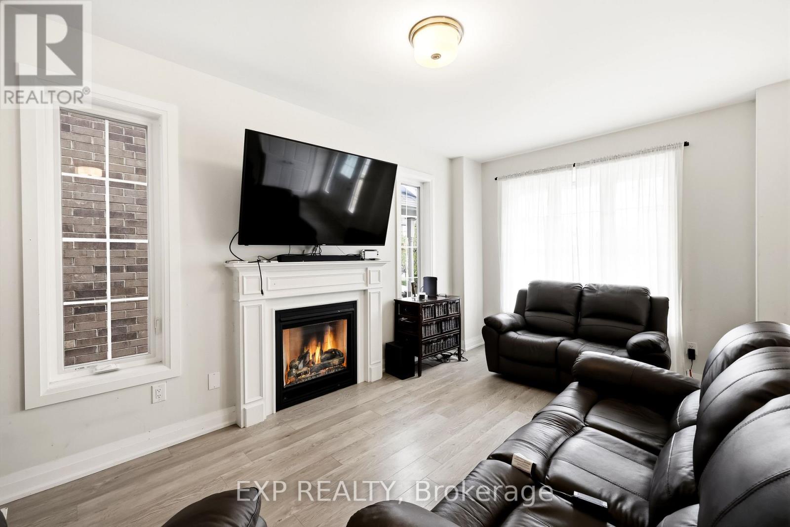 294 Noftall Gardens, Peterborough, ON photo 9