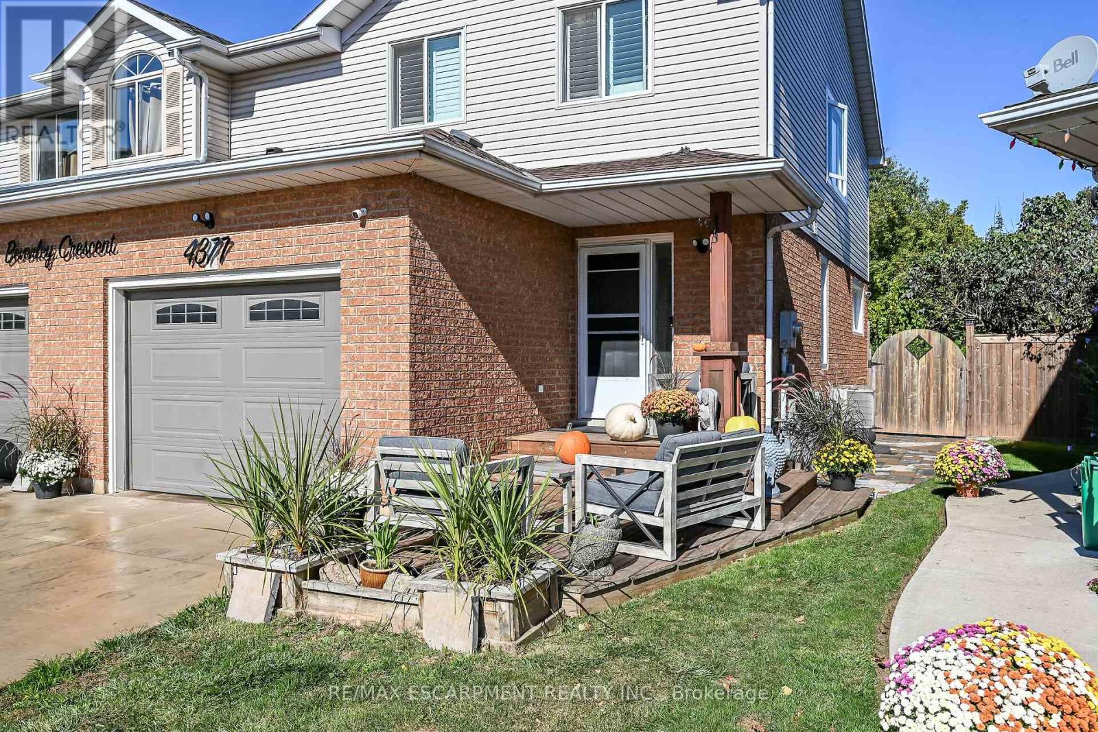 4377 Beverley Crescent, Lincoln, ON photo 2