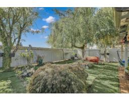 43 8555 King George Boulevard, Surrey, BC V3W5C3 Photo 11