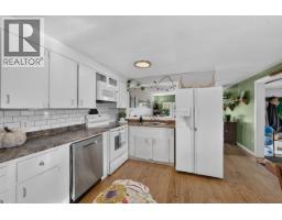 9961 Holly Street, Fort St  John, BC V1J8A8 Photo 15