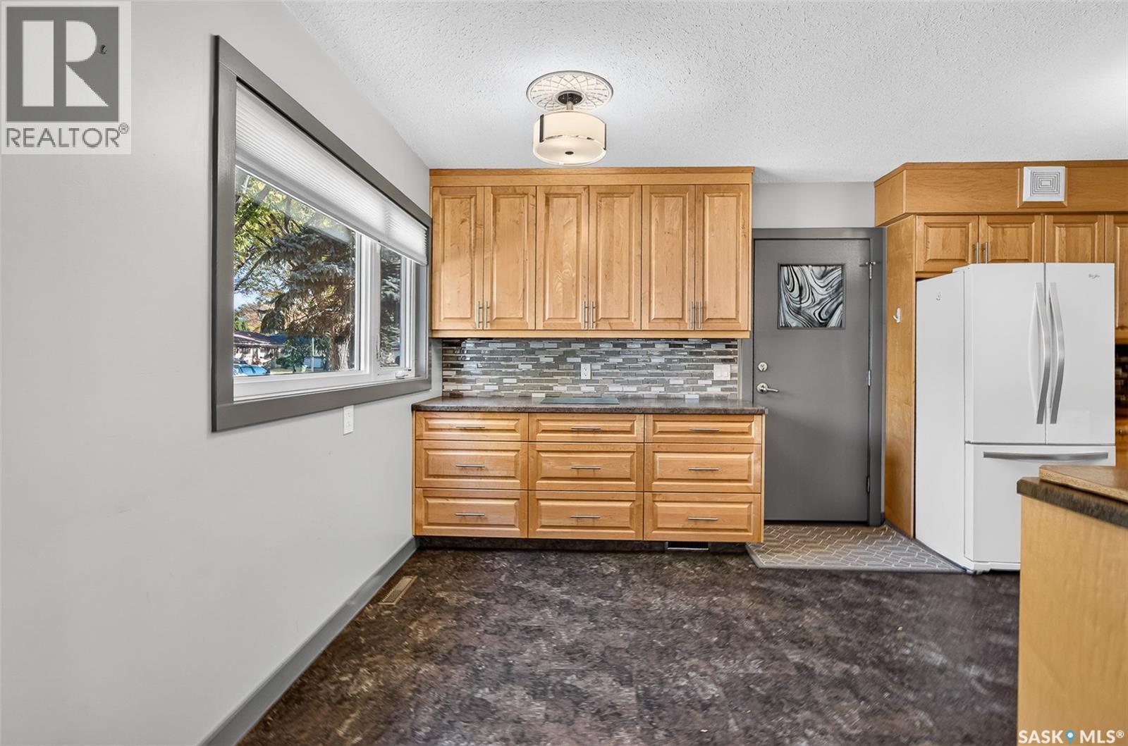 1245 Brown STREET, Moose Jaw — photo 20
