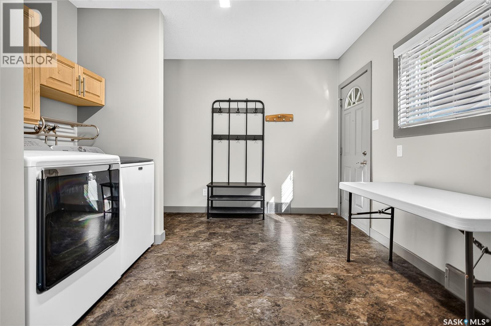 1245 Brown STREET - 55