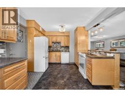1245 Brown Street, Moose Jaw, SK S6H2Z8 Photo 21