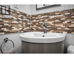 1245 Brown Street, Moose Jaw, SK S6H2Z8 Photo 37
