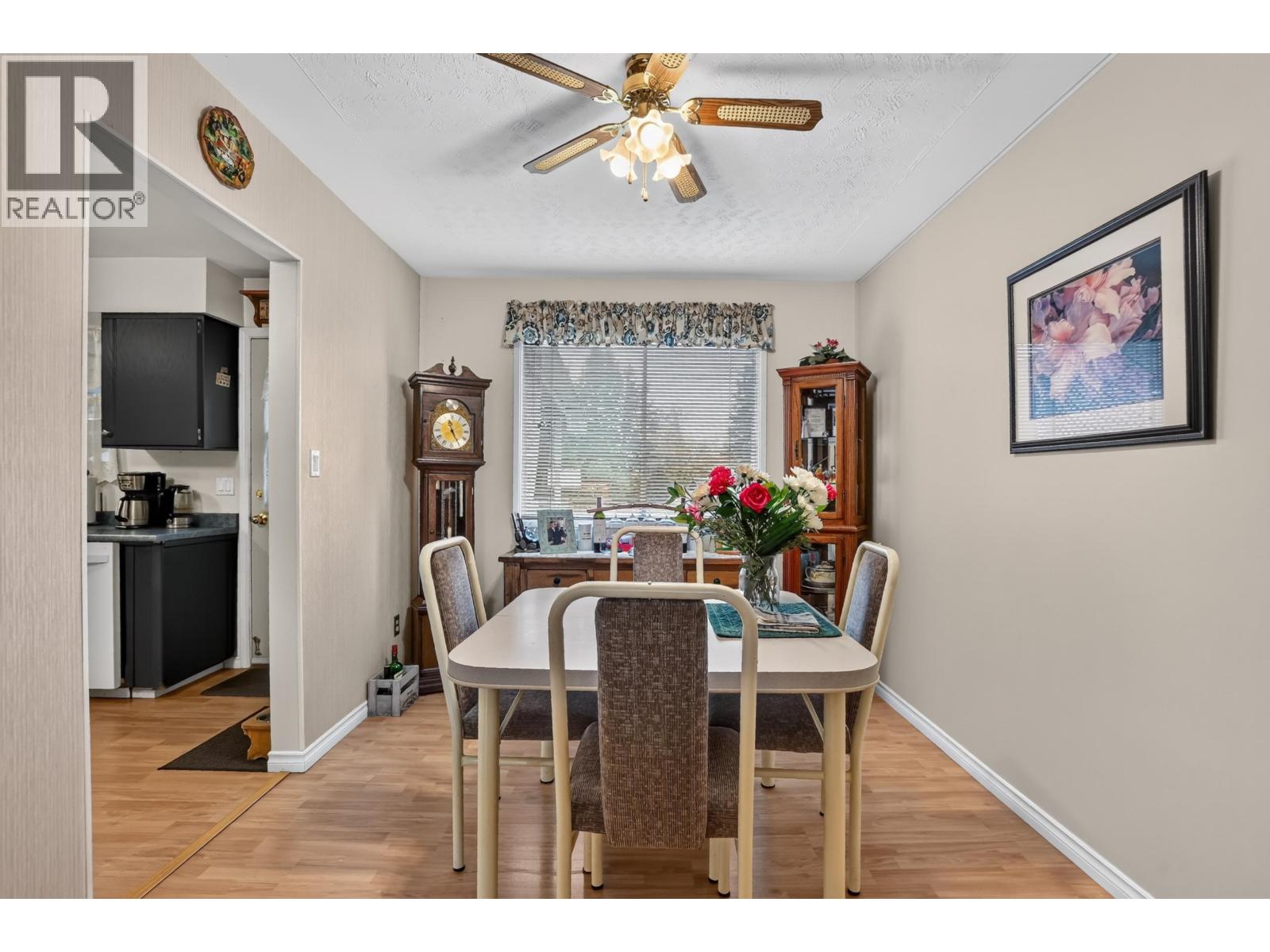 4203 CARRIER AVENUE - 8