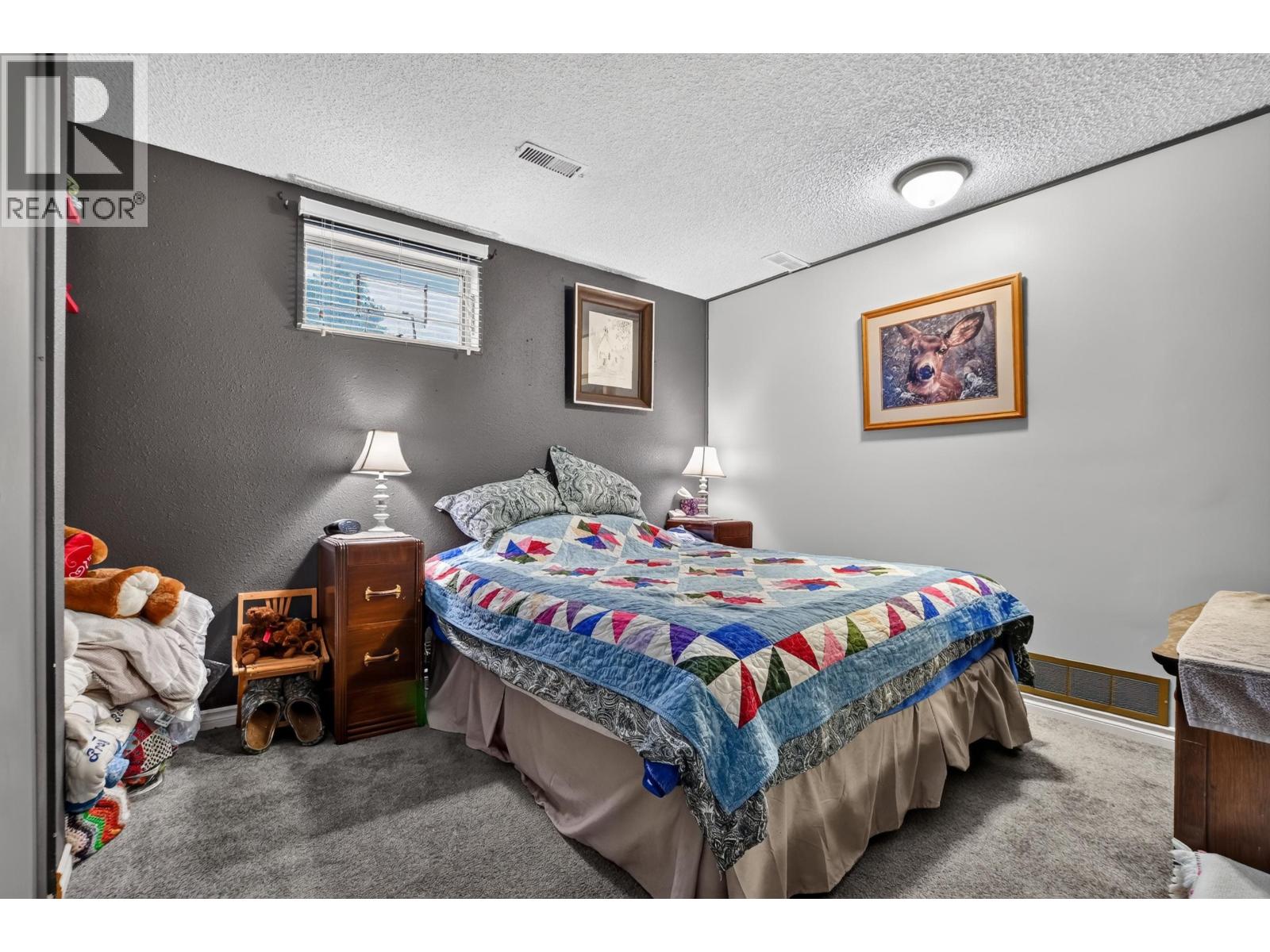 4203 CARRIER AVENUE - 27