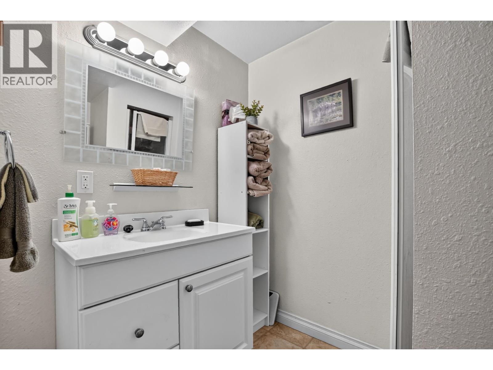 4203 CARRIER AVENUE - Image 29